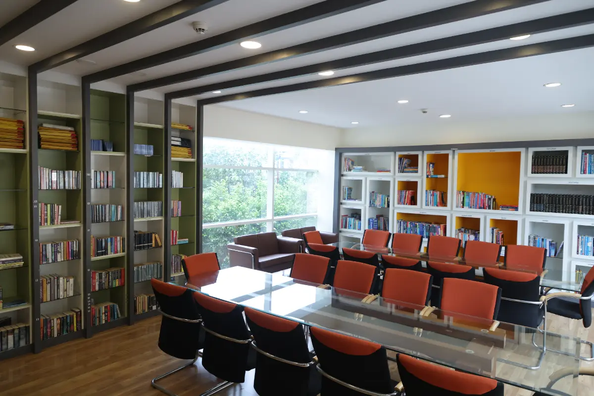 Library with E-Facility